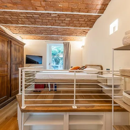 شقة Navigli Typical With Private Courtyard
