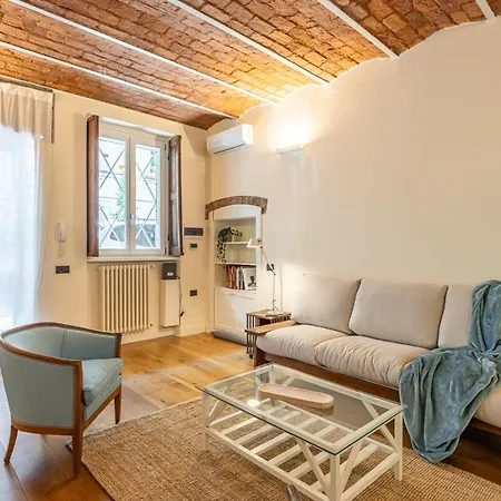 Navigli Typical With Private Courtyard شقة *