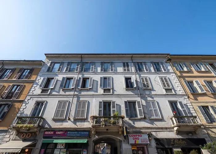 Navigli Typical With Private Courtyard Daire *